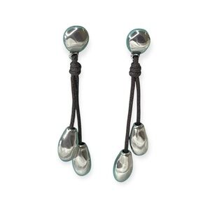 Uno de 50 Elegant Silver Dangle Earrings